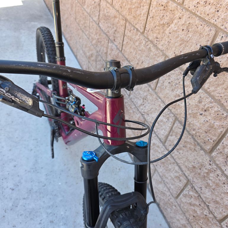 Used Specialized Status 140 2022 2022 Mountainbike, Red, 29, 27.5 — image 5 of 25