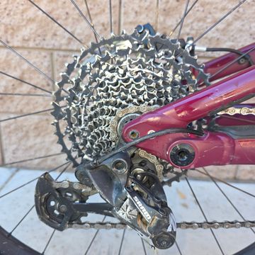 Used Specialized Status 140 2022 2022 Mountainbike, Red, 29, 27.5 — image 11 of 25
