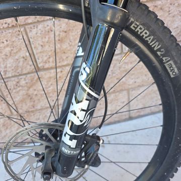 Used Specialized Status 140 2022 2022 Mountainbike, Red, 29, 27.5 — image 22 of 25