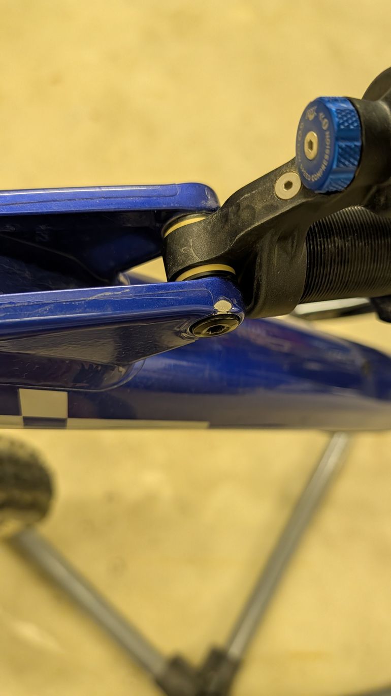 Used YT Industries Jeffsy Single Speed / Fixed Gear 2024 Mountainbike, Blue — image 8 of 8