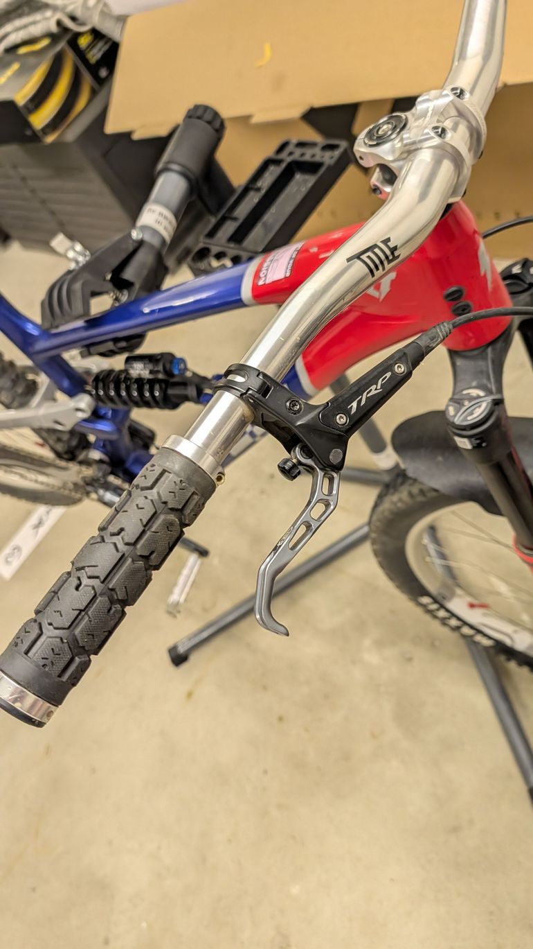 Used YT Industries Jeffsy Single Speed / Fixed Gear 2024 Mountainbike, Blue — image 3 of 8