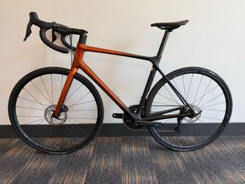 Used Giant TCR Advanced Pro Disc 0 Di2 2022 2022 Road & Gravel, Orange — image 6 of 7