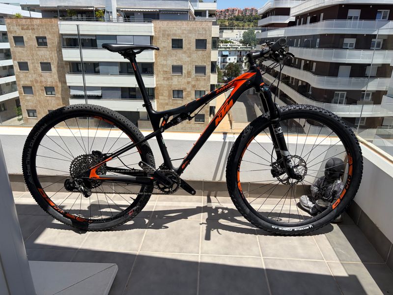 Used KTM Scarp Master 2018 Mountainbike, Black — image 1 of 13