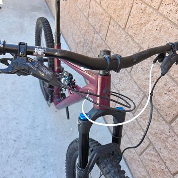 Used Specialized Status 140 2022 2022 Mountainbike, Red, 29, 27.5 — image 5 of 22