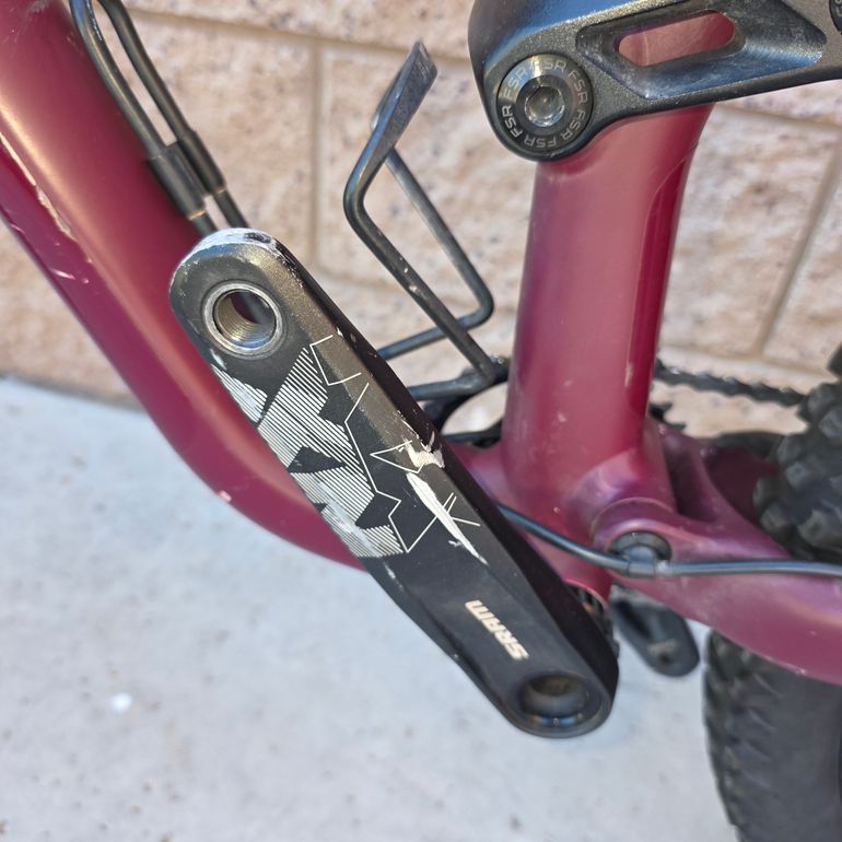 Used Specialized Status 140 2022 2022 Mountainbike, Red, 29, 27.5 — image 19 of 22