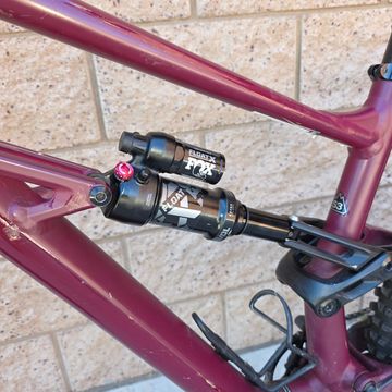 Used Specialized Status 140 2022 2022 Mountainbike, Red, 29, 27.5 — image 18 of 22
