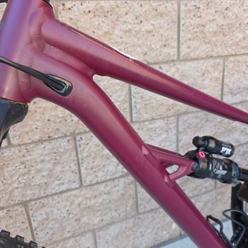Used Specialized Status 140 2022 2022 Mountainbike, Red, 29, 27.5 — image 20 of 27
