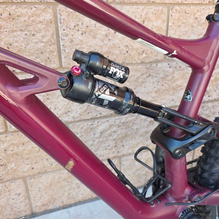 Used Specialized Status 140 2022 2022 Mountainbike, Red, 29, 27.5 — image 20 of 24