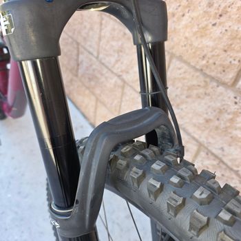 Used Specialized Status 140 2022 2022 Mountainbike, Red, 29, 27.5 — image 3 of 24