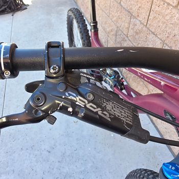 Used Specialized Status 140 2022 2022 Mountainbike, Red, 29, 27.5 — image 14 of 24