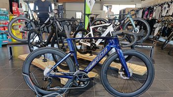 Merida REACTO 6000 2027 2027 Corsa & gravel usato