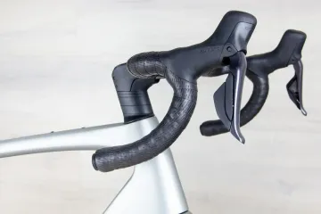 Used Trek Domane SL7 2026 Road & Gravel, Light Gray — image 10 of 16