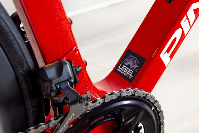 Used Pinarello F7 57.5 Cm 2023 Road & Gravel, Red — image 4 of 16