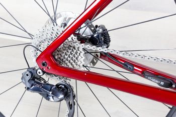 Used Trek Émonda SLR 7 2022 Road & Gravel, Red — image 8 of 17