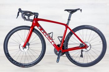 Used Trek Émonda SLR 7 2022 Road & Gravel, Red — image 2 of 17