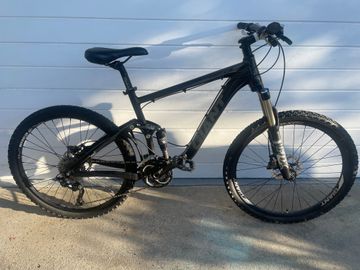 Used Giant Trance X1 2012 2012 Mountainbike, Black, 26 — image 1 of 8