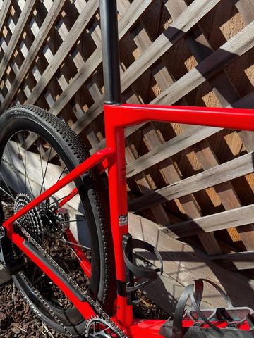 Used BMC Kaius 01 ONE 2024 2024 Road & Gravel, Red — image 4 of 6