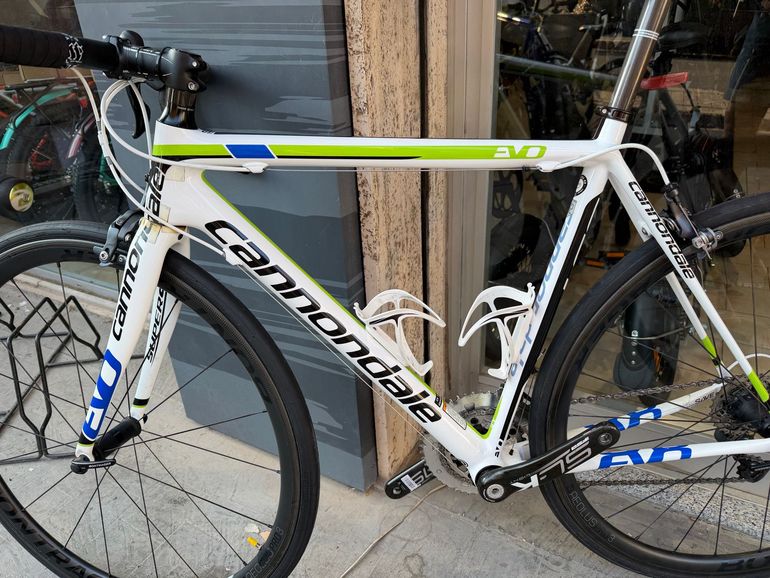 Used Cannondale Shimano Ultegra 2010 Road & Gravel, White — image 4 of 6