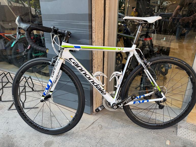 Used Cannondale Shimano Ultegra 2010 Road & Gravel, White — image 5 of 6