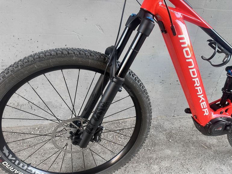 Mondraker CHASER R 2025 2025 Mountainbike de segunda mano, Rojo — imagen 11 de 14