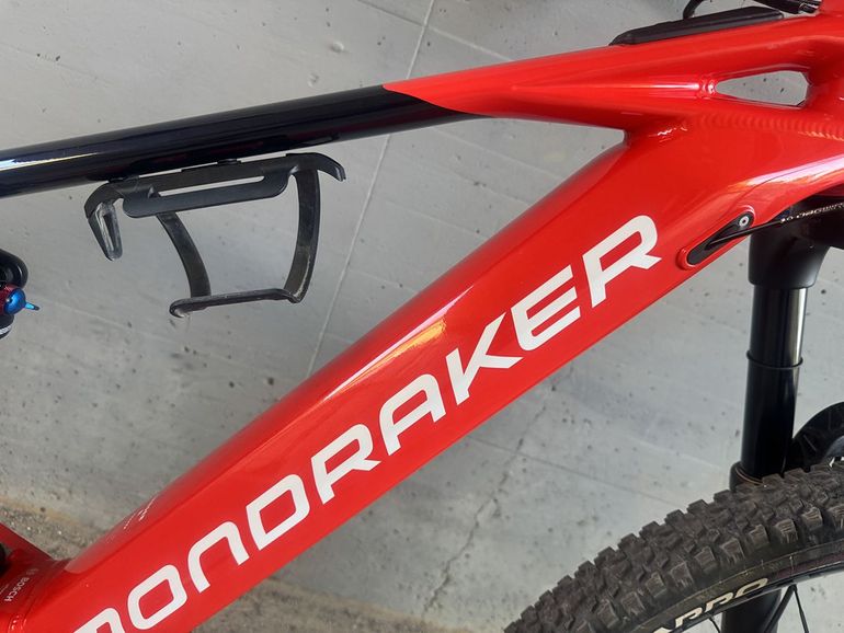 Mondraker CHASER R 2025 2025 Mountainbike de segunda mano, Rojo — imagen 5 de 14