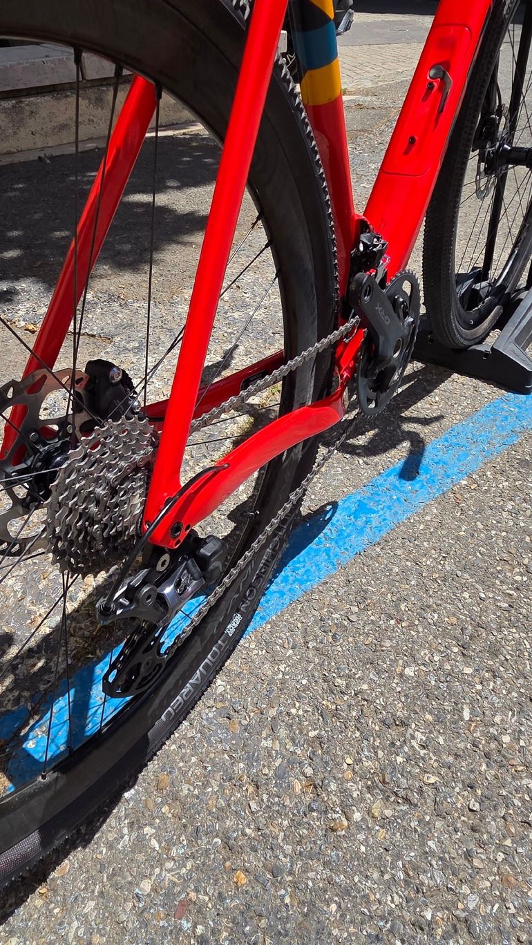 Used Trek Checkpoint Shimano GRX 2023 Road & Gravel, Red — image 3 of 10