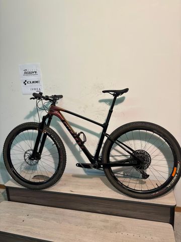 Używany Giant XTC Advanced 29 1 2021 2021 Mountainbike — zdjęcie 4 z 12