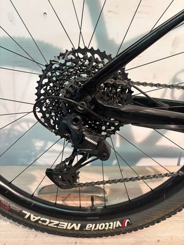 Używany Giant XTC Advanced 29 1 2021 2021 Mountainbike — zdjęcie 11 z 12