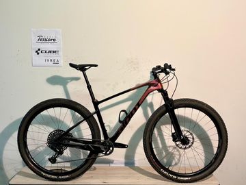 Używany Giant XTC Advanced 29 1 2021 2021 Mountainbike — zdjęcie 1 z 12