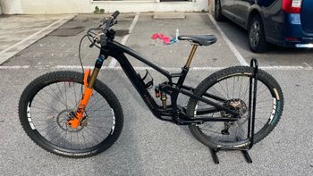 Used Trek Fuel EX 9.9 XTR Gen 6 2023 2023 Mountainbike, Black, 27.5, 29 — image 2 of 12