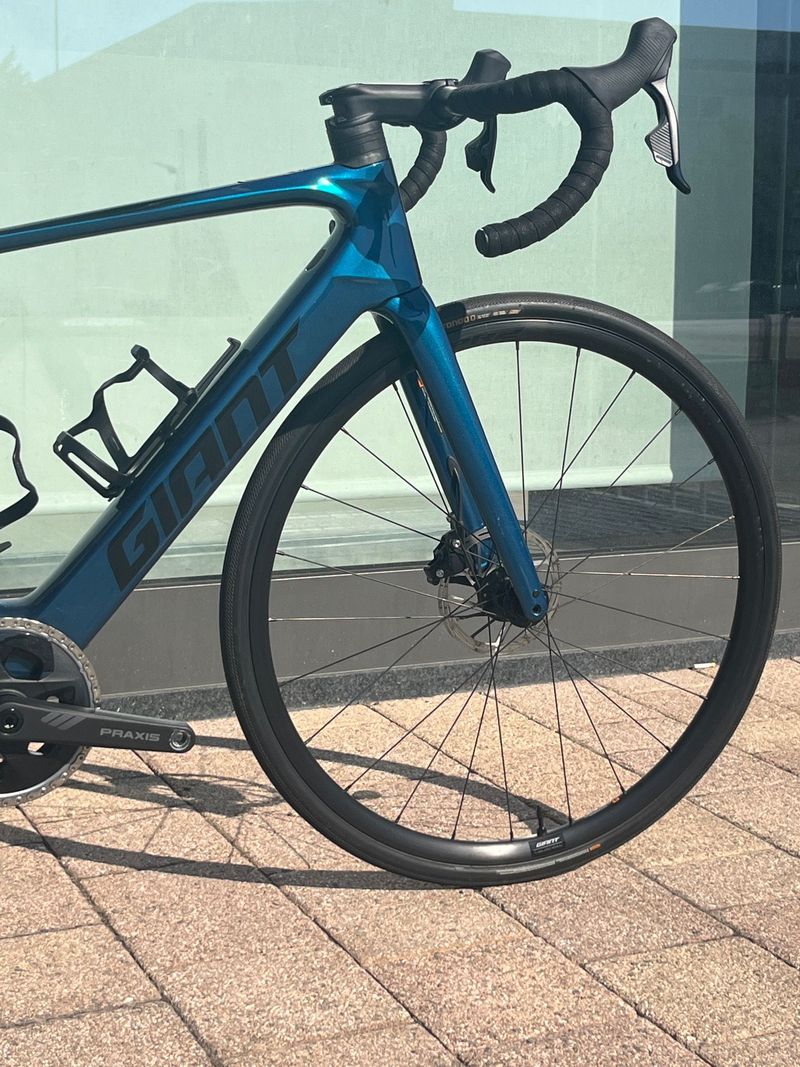 Used Giant Defy Advanced E+ Elite 2 2025 2025 Road & Gravel, Blue — image 4 of 11