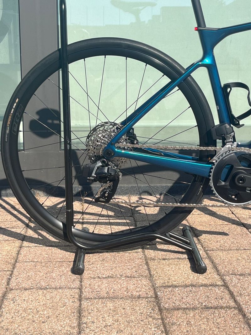 Used Giant Defy Advanced E+ Elite 2 2025 2025 Road & Gravel, Blue — image 3 of 11