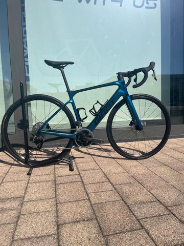Giant Defy Advanced E+ Elite 2 2025 2025 Road & Gravel usato