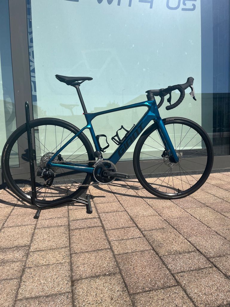 Used Giant Defy Advanced E+ Elite 2 2025 2025 Road & Gravel, Blue — image 1 of 11
