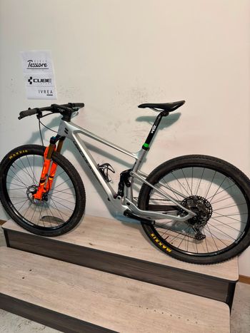 Used Lee Cougan Crossfire 428 2020 Mountainbike, Light Gray — image 10 of 13
