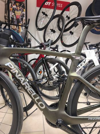 Used Pinarello F5 105 Di2 2026 2026 Road & Gravel