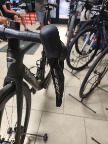 Used Pinarello F5 105 Di2 2026 2026 Road & Gravel, Green — image 3 of 11