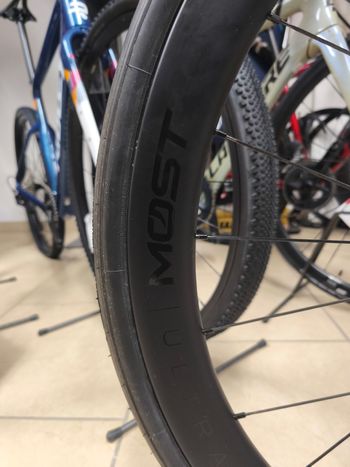Used Pinarello F5 105 Di2 2026 2026 Road & Gravel, Green — image 4 of 11