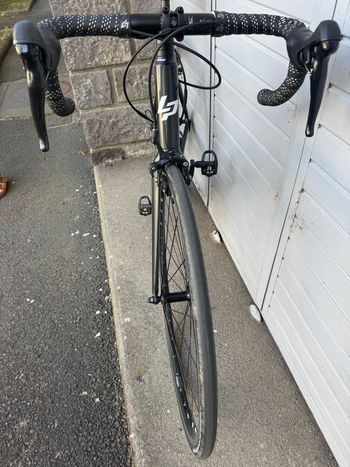 Used Lapierre Sensium Shimano Sora 2022 Road & Gravel, Light Gray — image 2 of 5