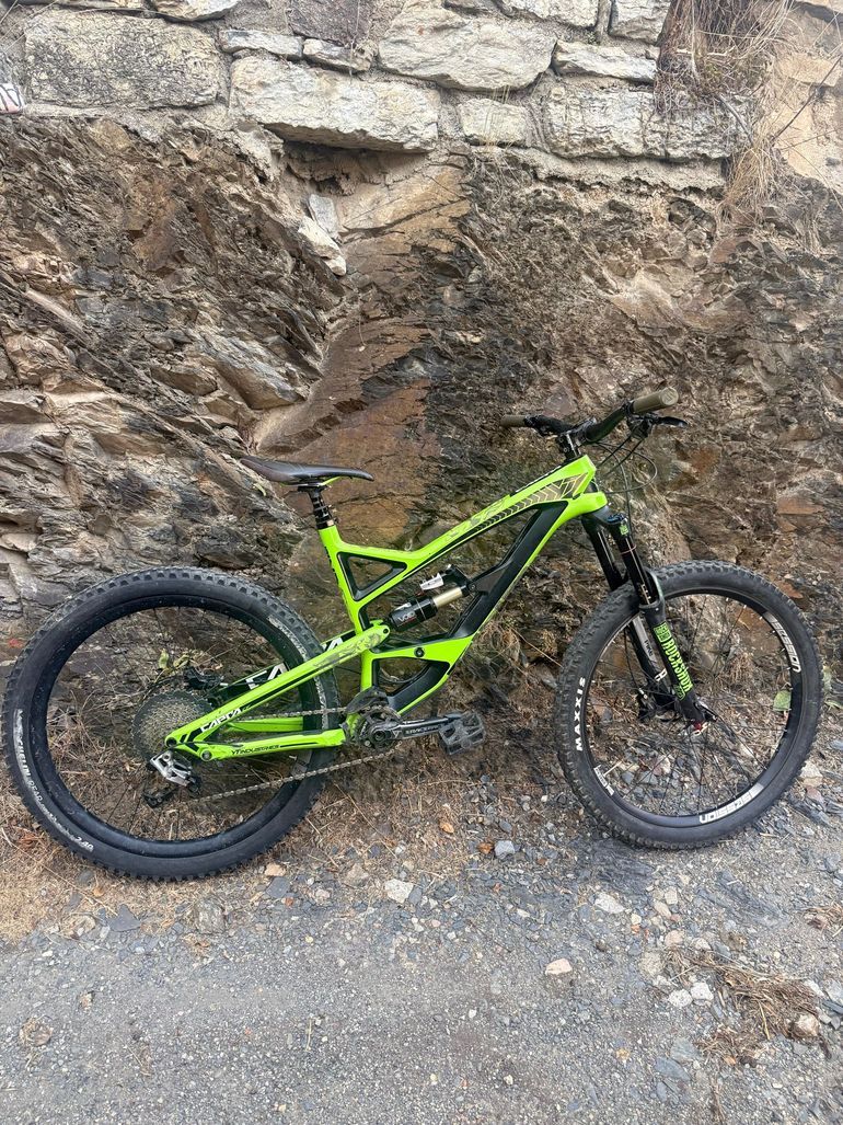 Tweedehands YT Industries Capra 27 CF Pro 2018 2018 Mountainbike — afbeelding 2 van 7