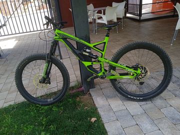 Použité YT Industries Capra 27 CF Pro 2018 2018 Mountainbike — obrázek 2 z 5
