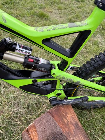 Použité YT Industries Capra 27 CF Pro 2018 2018 Mountainbike — obrázek 3 z 5