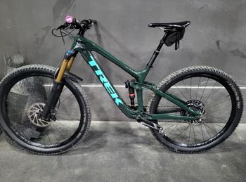 Used Trek Slash+ SRAM GX Eagle AXS 2019 Mountainbike, Green — image 4 of 6