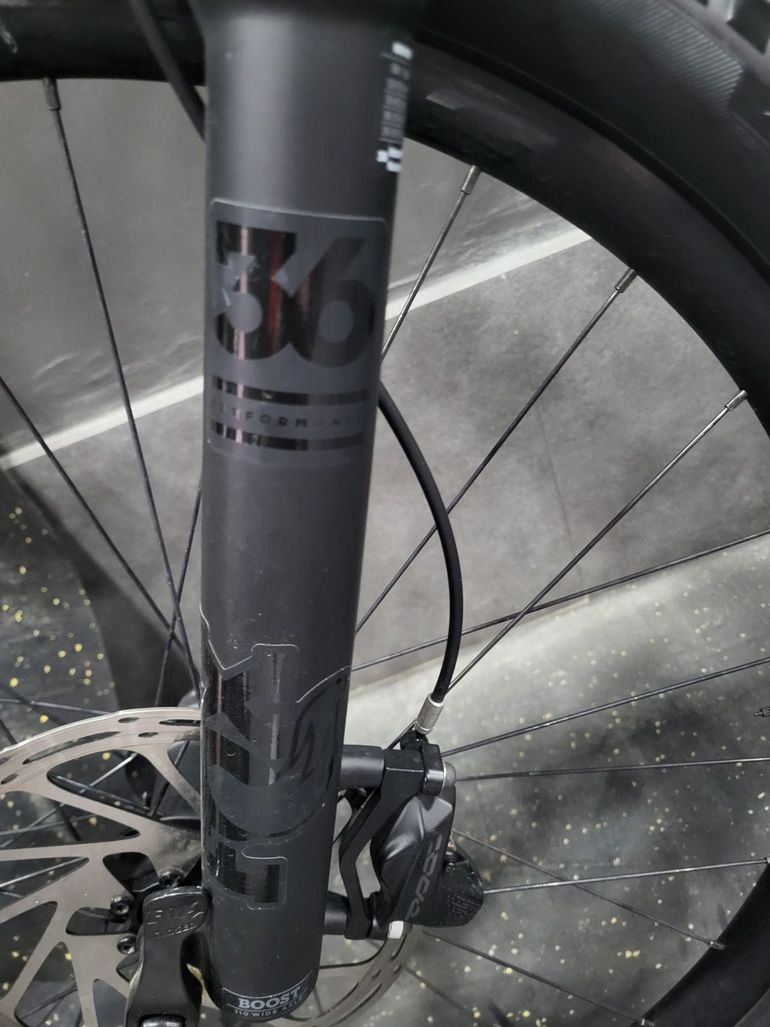 Used Trek Slash+ SRAM GX Eagle AXS 2019 Mountainbike, Green — image 6 of 6