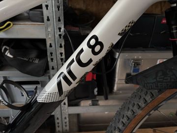 ARC 8 Custom SRAM X01 Eagle AXS 2021 Mountainbike de segunda mano, Blanco — imagen 4 de 18