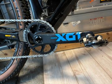 ARC 8 Custom SRAM X01 Eagle AXS 2021 Mountainbike de segunda mano, Blanco — imagen 3 de 18