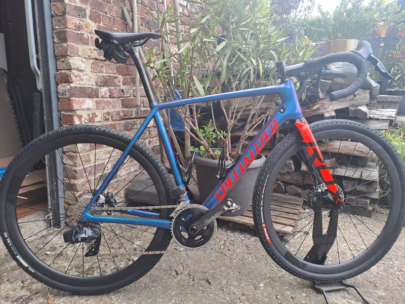 Specialized CruX Expert 2020 2020 Road & Gravel usato, Blu — immagine 1 di 8