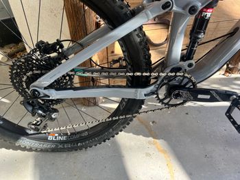 Used Trek Fuel EX 8 Women's 2019 2019 Mountainbike, Light Gray, 27.5 — image 7 of 7