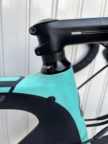 Brugt Bianchi Aria Disc Ultegra 2019 2019 Road & Gravel — billede 4 af 8