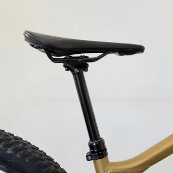 Used Orbea LAUFEY H-LTD 2023 2023 Mountainbike, Orange, 29 — image 7 of 9